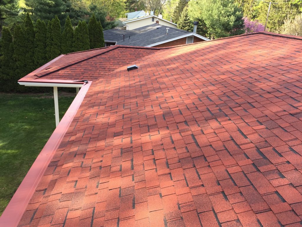 White Seamless Gutters with Red Gutter Topper