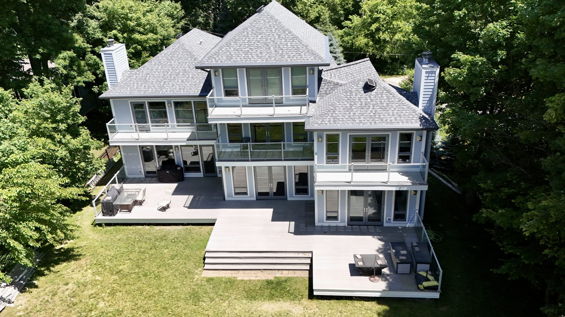 New roof and siding in St. Joseph, Michigan