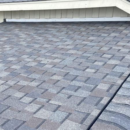 CertainTeed NorthGate Driftwood shingles and ridge vent in Berrien Springs, MI